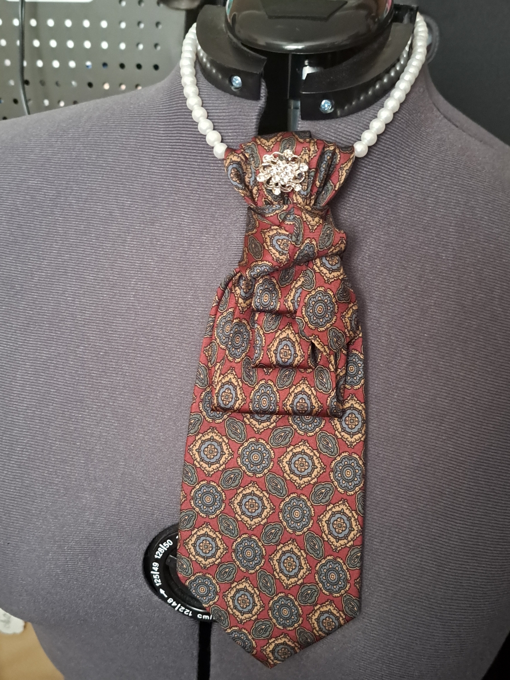Men's Floral Paisley Red Necktie with Pearl Accent